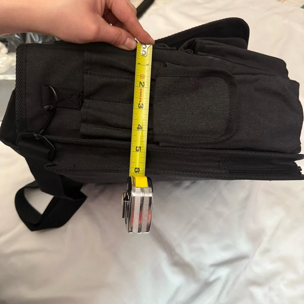 Bella Russo 14” canvas messenger bag